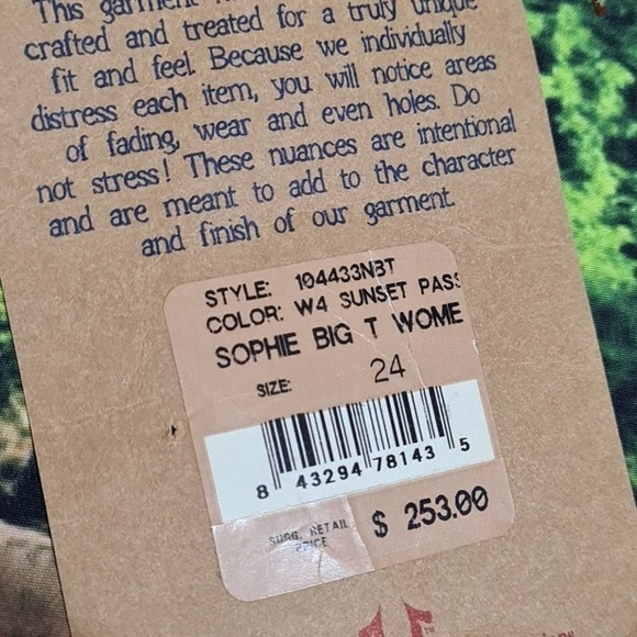 True Religion Sophie Big T Shorts Size 24 NWT - Picture 4 of 7